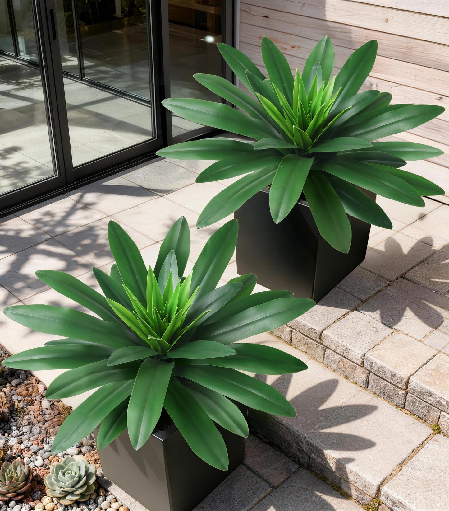 DREAMLOOM Fake Plants, 2 Pcs 21.7 Inch Bromeliads Large Artificial Plants Outdoor Faux Plants UV Resistant Realistic Tropical Greenery Outside for Planter Porch Patio Yard Garden Indoor