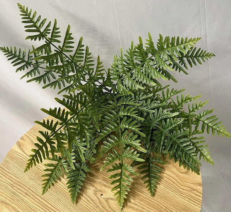 Silk Artificial UV Leaves for Home Garden Outdoor Decor Green Design Style Plastic Plant in Stock