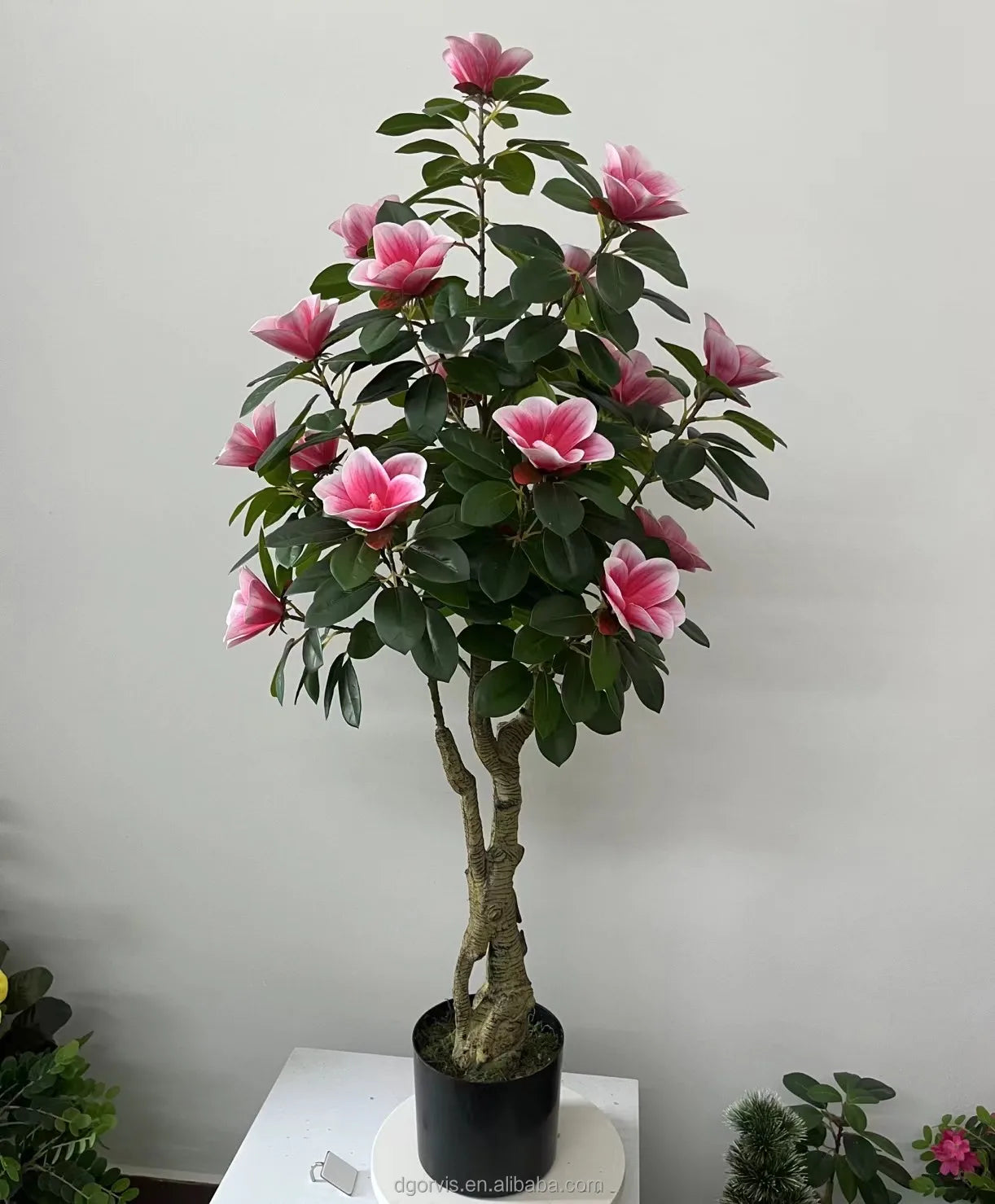Artificial Plastic Magnolia Potted Trees Realistic Flowered Plants